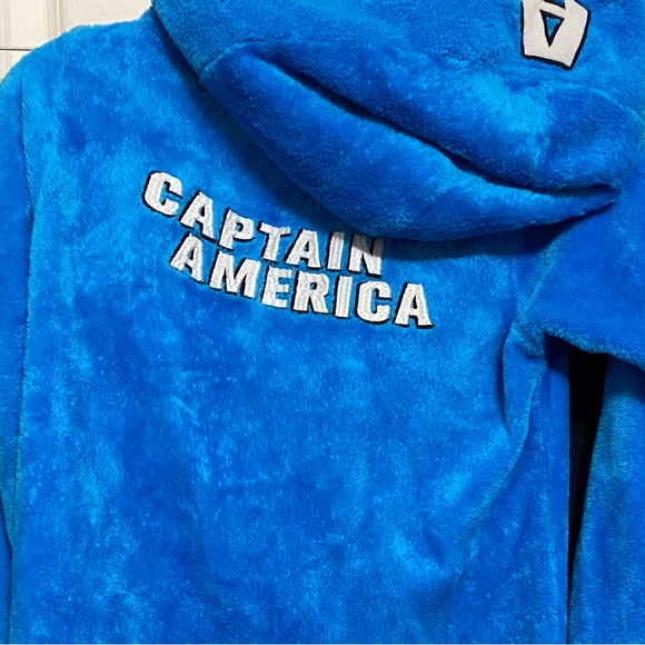 Captain America 🇺🇸 onesie pajama size 10-12 - Picture 2 of 3